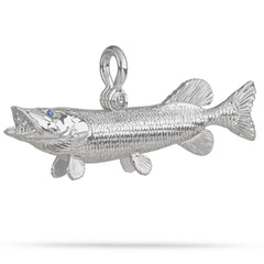 Muskie Pendant in White Gold 